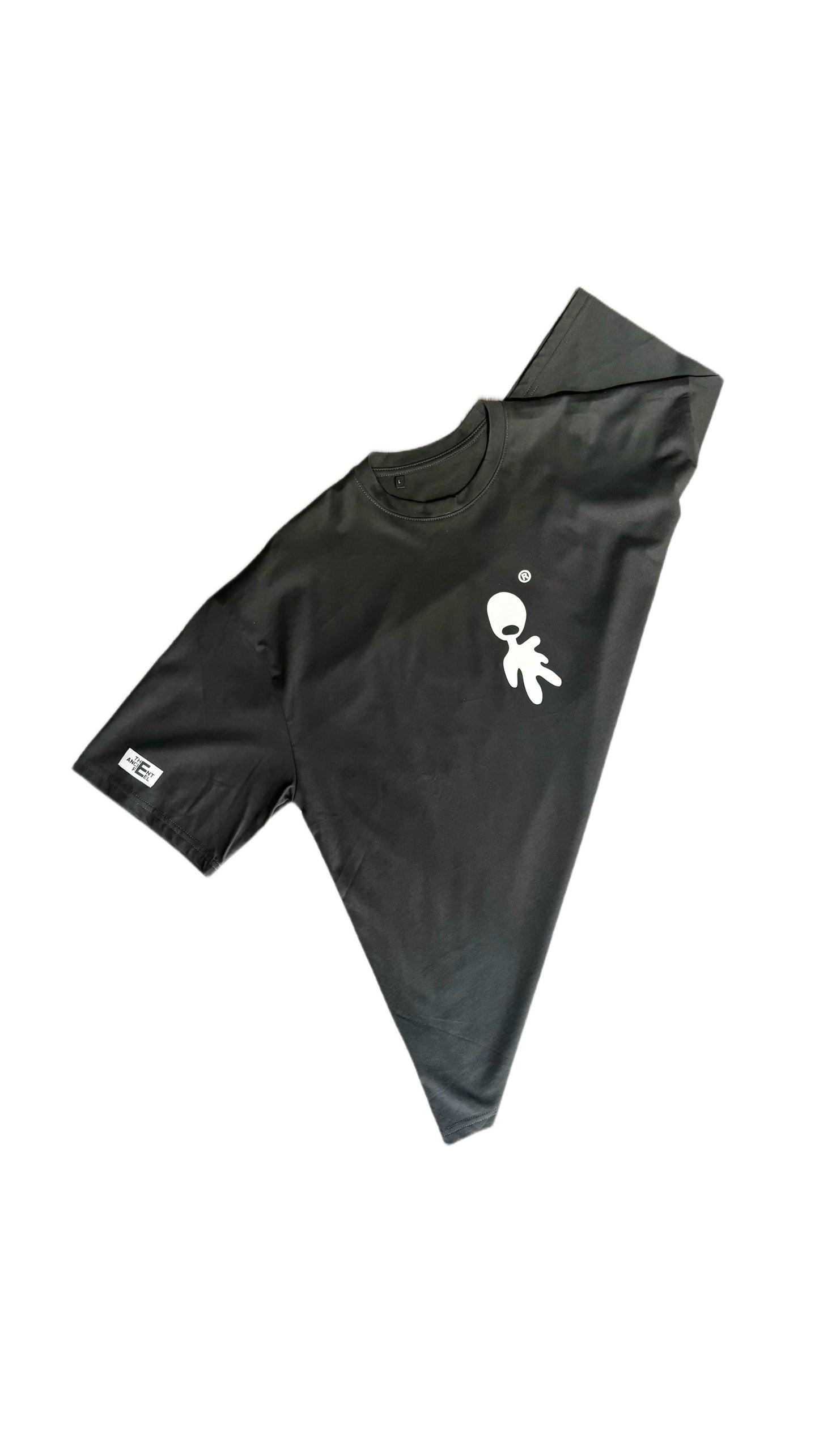 Linear T-shirt